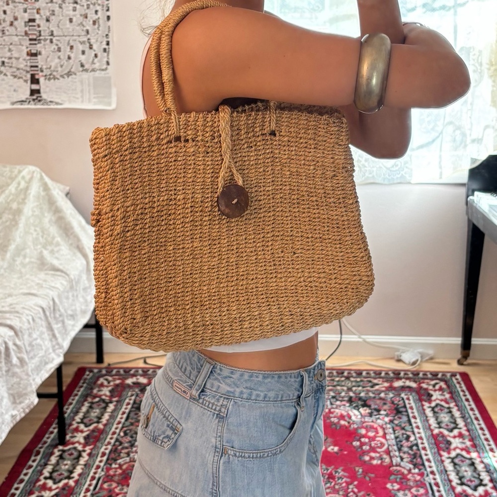 Stylish Tan Woven Tote Bag